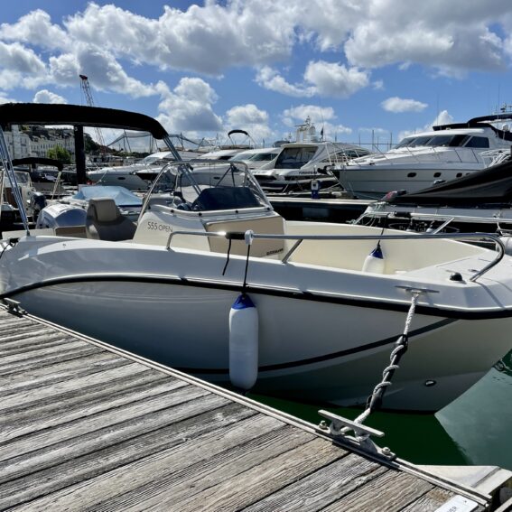 Quicksilver Activ 555 Open for sale in Torquay, Devon, UK