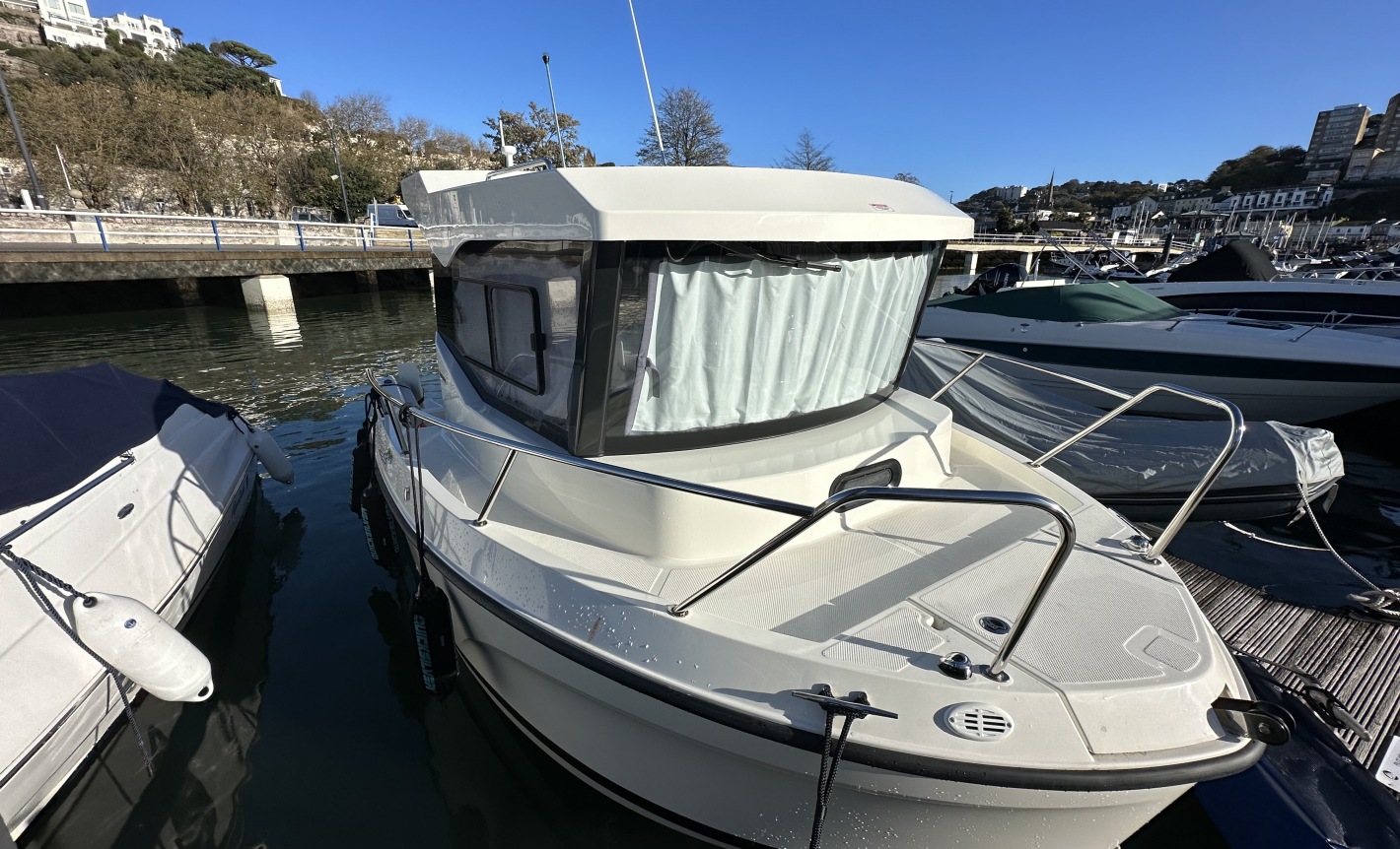 pilothouse yachts for sale uk