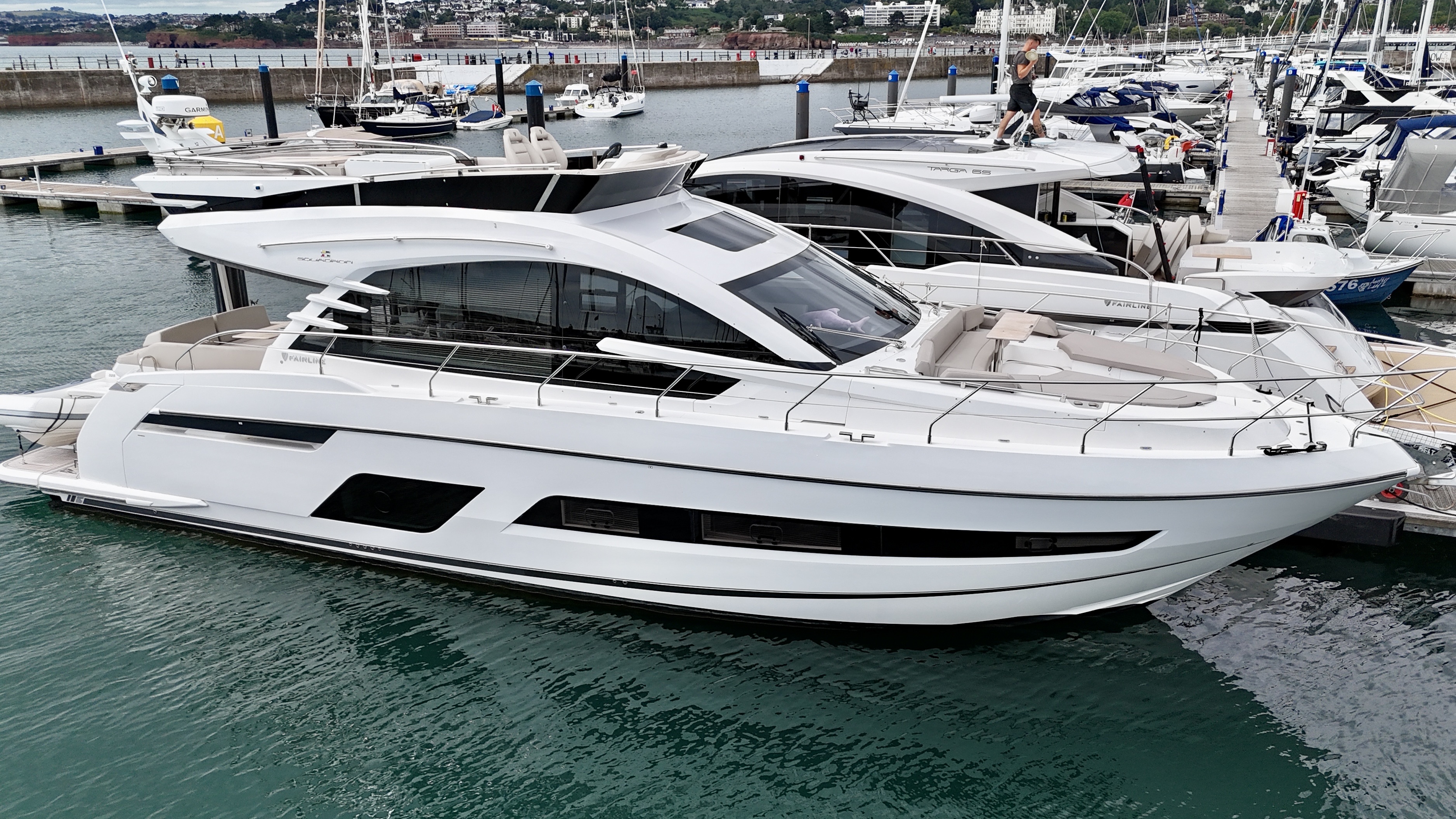 Fairline Squadron 53