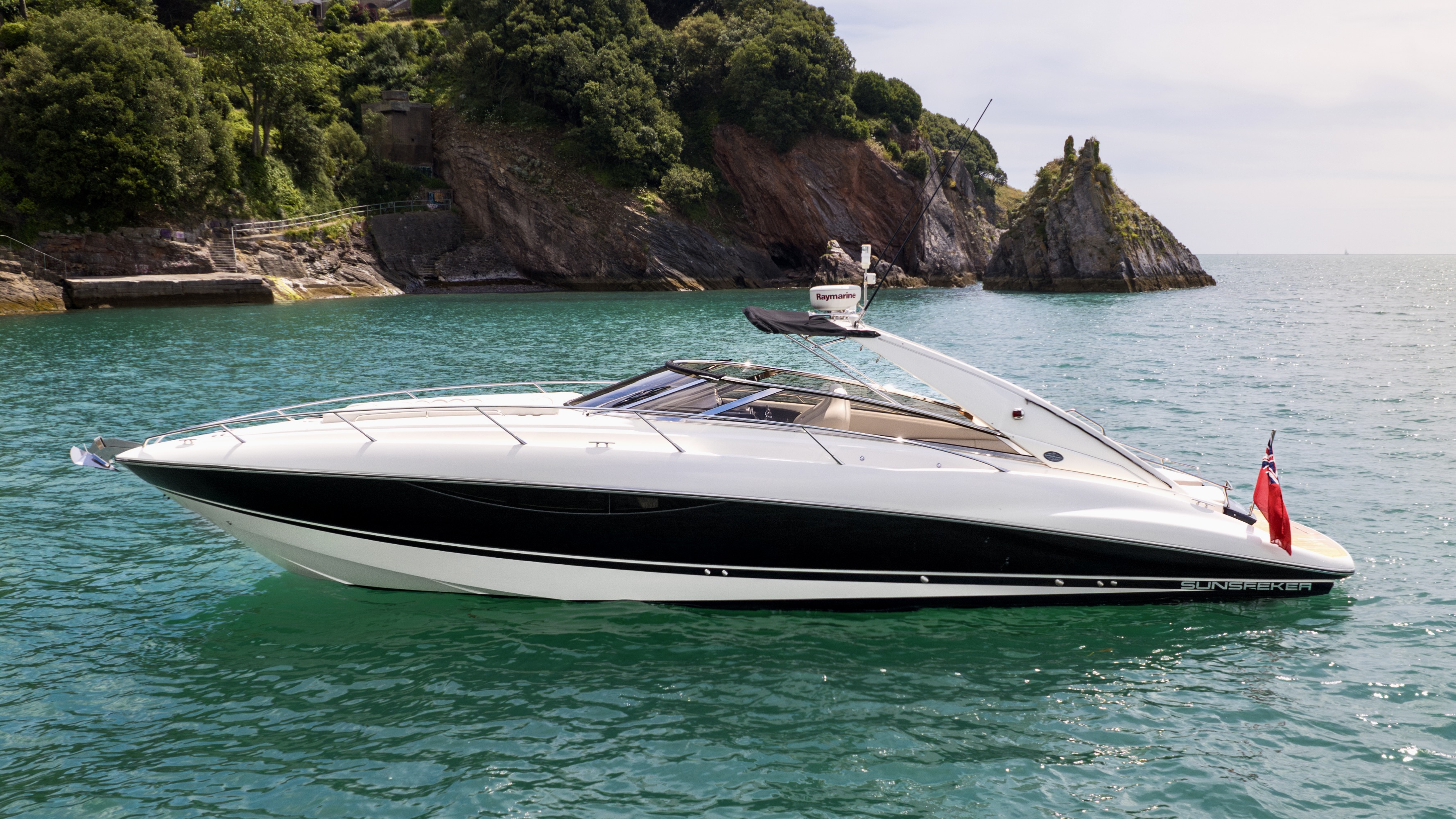 Sunseeker Superhawk 43